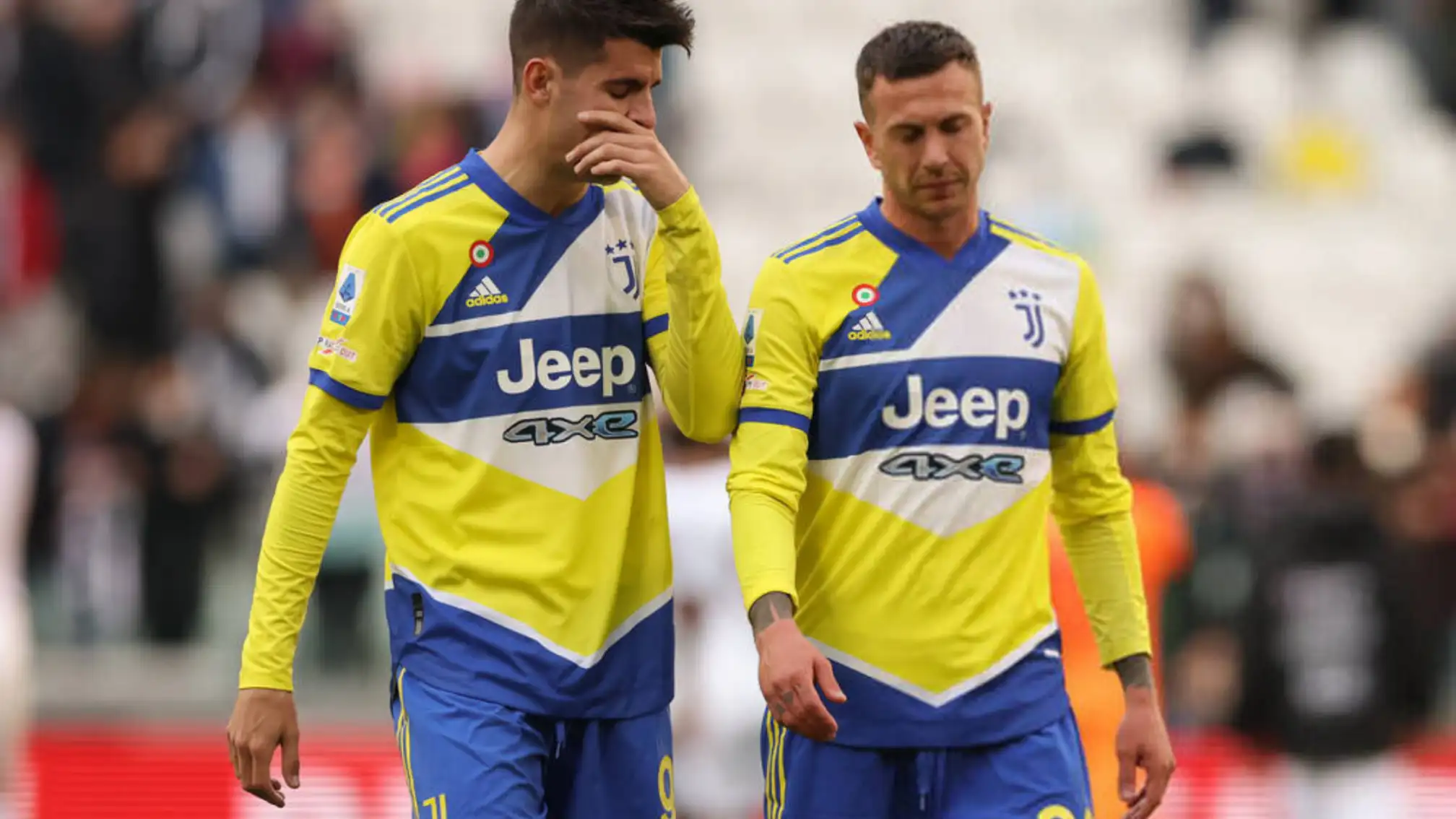 Juventus는 새로운 계약 제안에 대해 선택한 후 morata와 bernardeschi를 잃게됩니다.